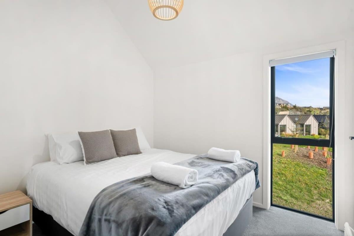 Nestled Below The Remarkables Holiday home *